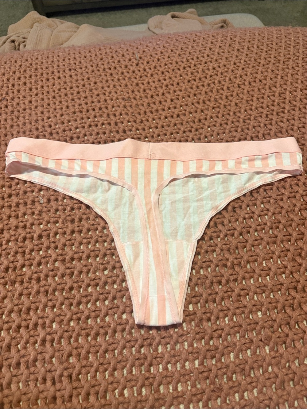VS Thing - Picture 2 of 3